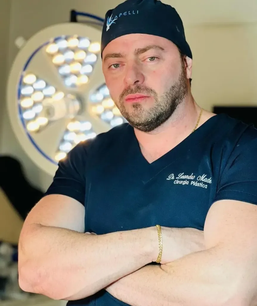 Dr. Leandro Madeira - Cirurgião Plástico especialista em transplante capilar